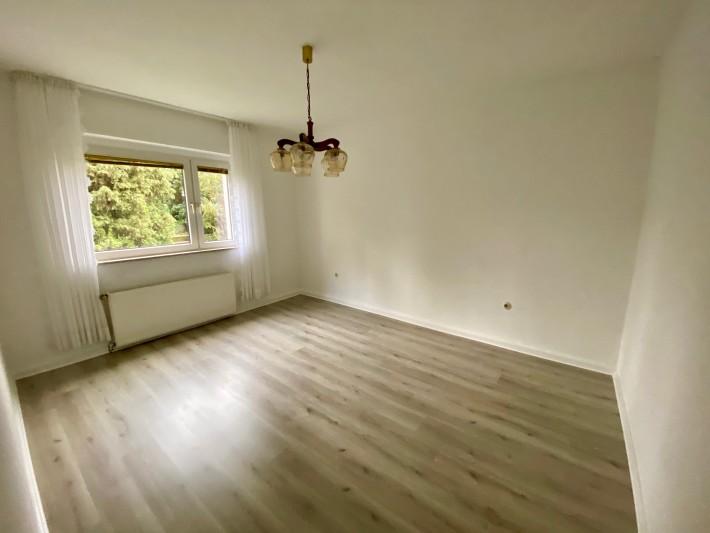 VERKAUFT Renoviete 2 Zimmer-WHG im Erdgeschoss - Bild# 4